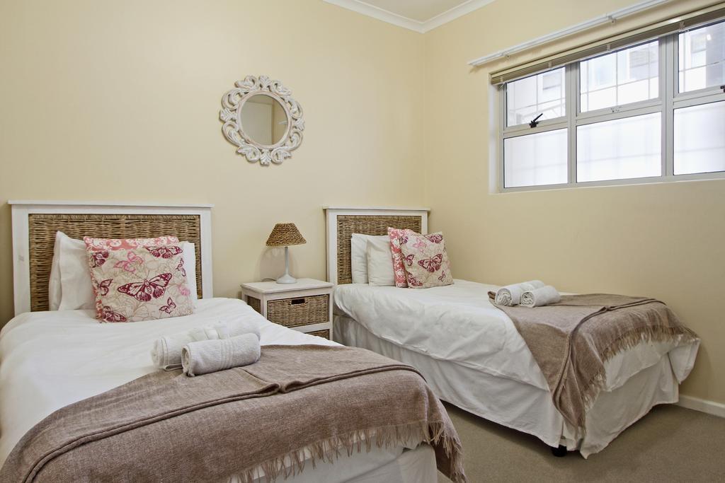 Berkeley Square Apartment Kaapstad Buitenkant foto