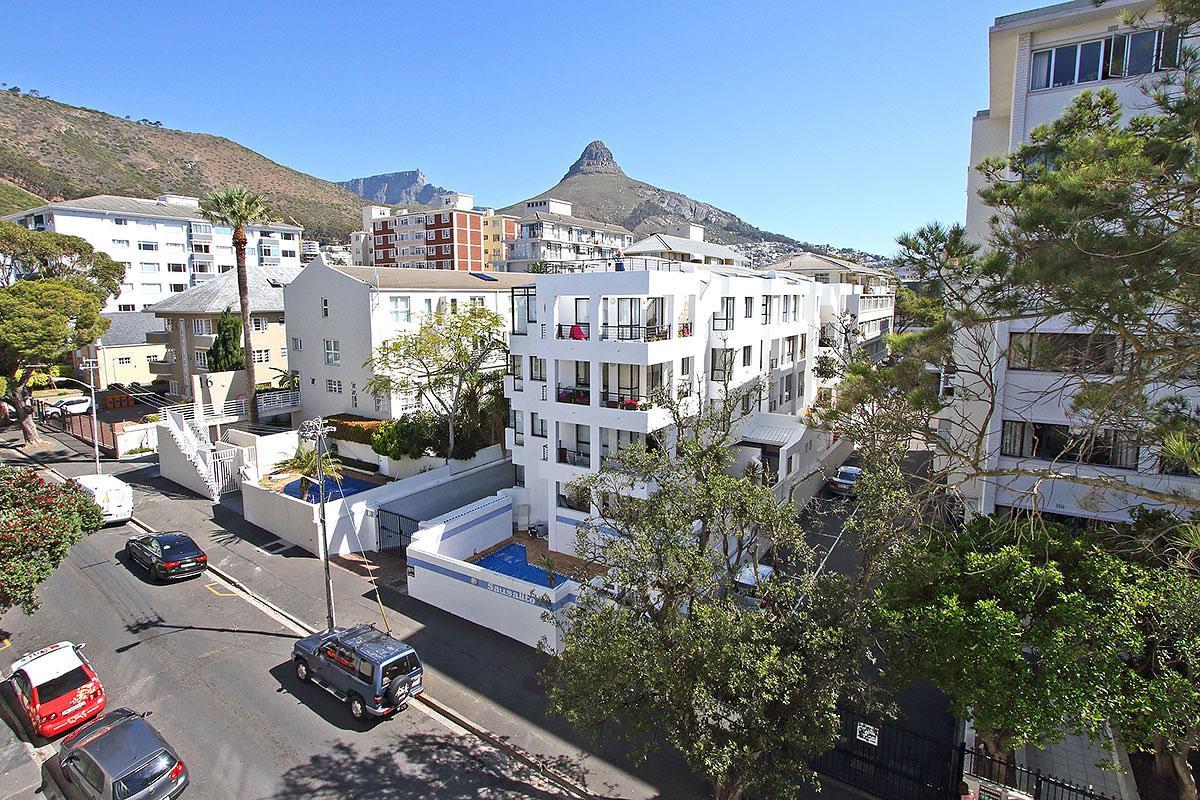 Berkeley Square Apartment Kaapstad Buitenkant foto
